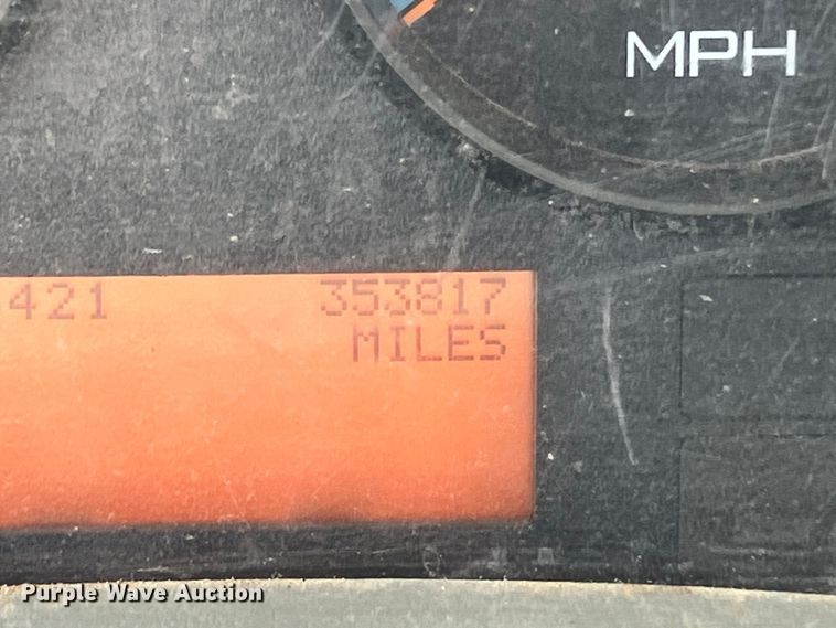 image for item DO2439 2013 International DuraStar 4300 utility / service truck