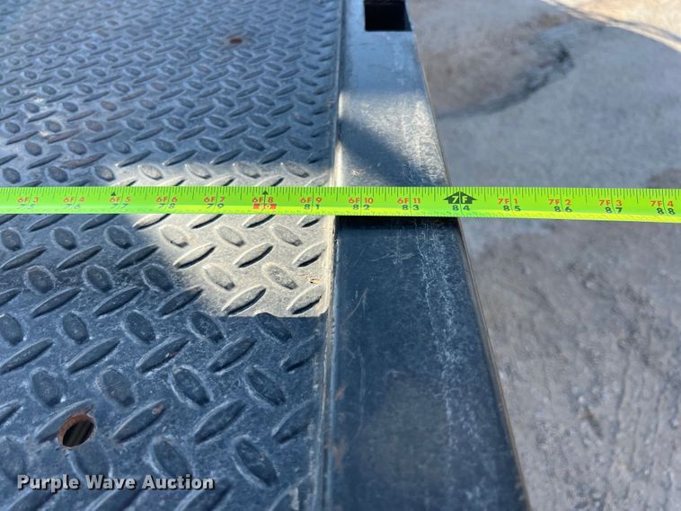 image for item DO2442 2014 Chevrolet  Silverado 2500HD Crew Cab pickup truck