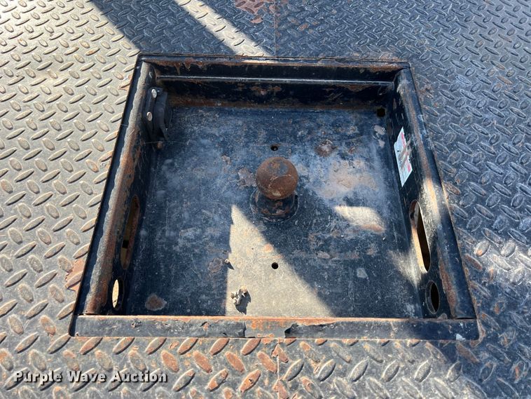 image for item DO2442 2014 Chevrolet  Silverado 2500HD Crew Cab pickup truck