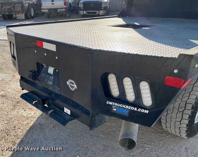 image for item DO2442 2014 Chevrolet  Silverado 2500HD Crew Cab pickup truck