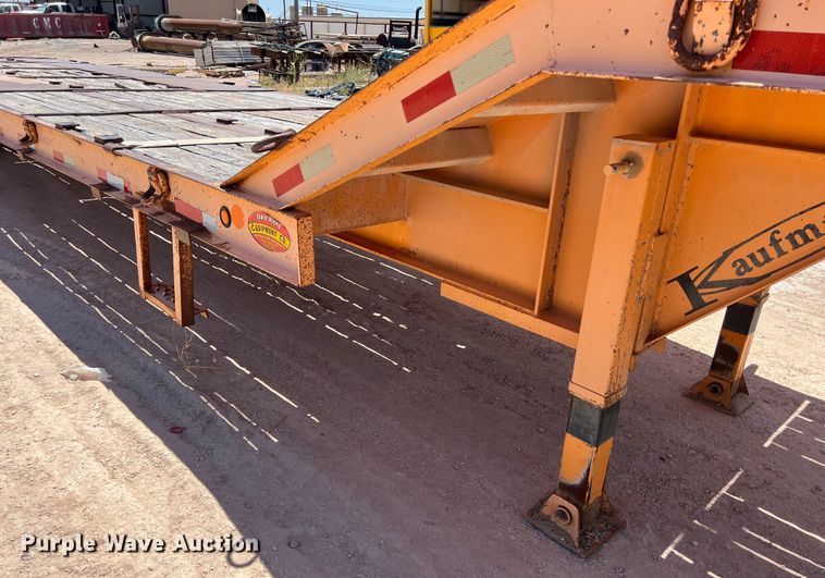 image for item LU9966 2008 Kaufman  drop deck equipment trailer
