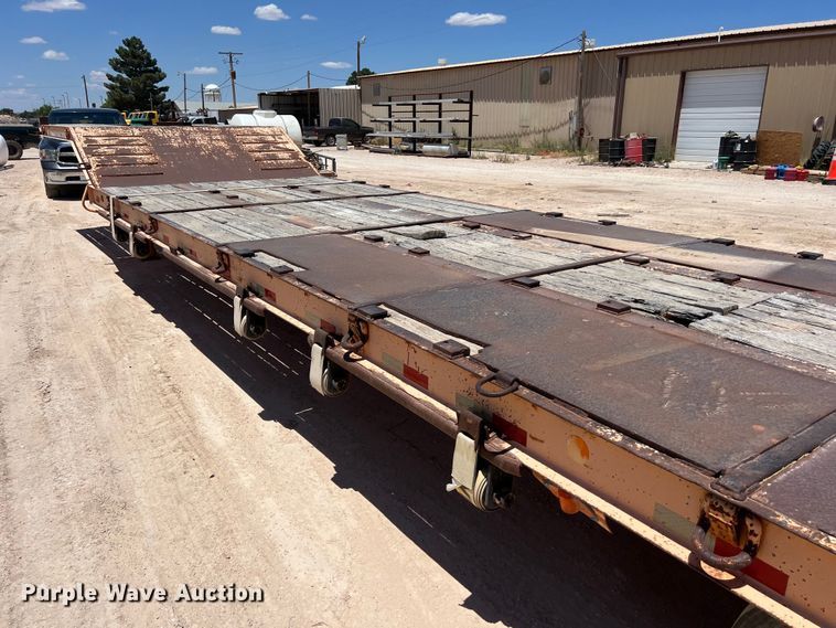 image for item LU9966 2008 Kaufman  drop deck equipment trailer