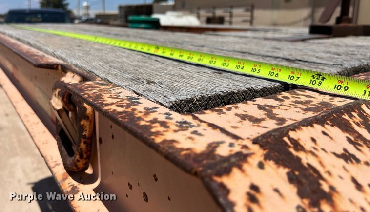 image for item LU9966 2008 Kaufman  drop deck equipment trailer