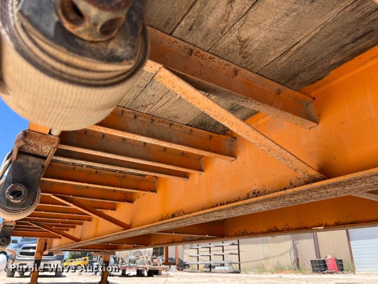 image for item LU9966 2008 Kaufman  drop deck equipment trailer