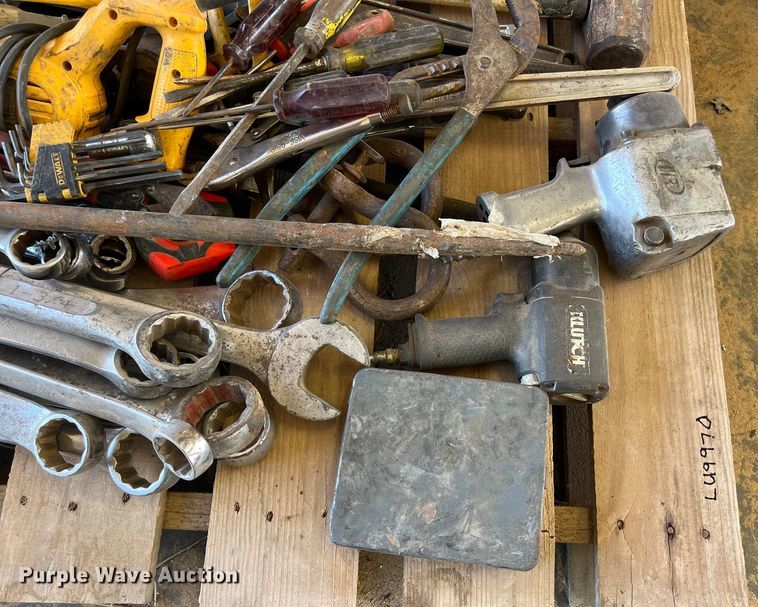 image for item LU9970 Tools