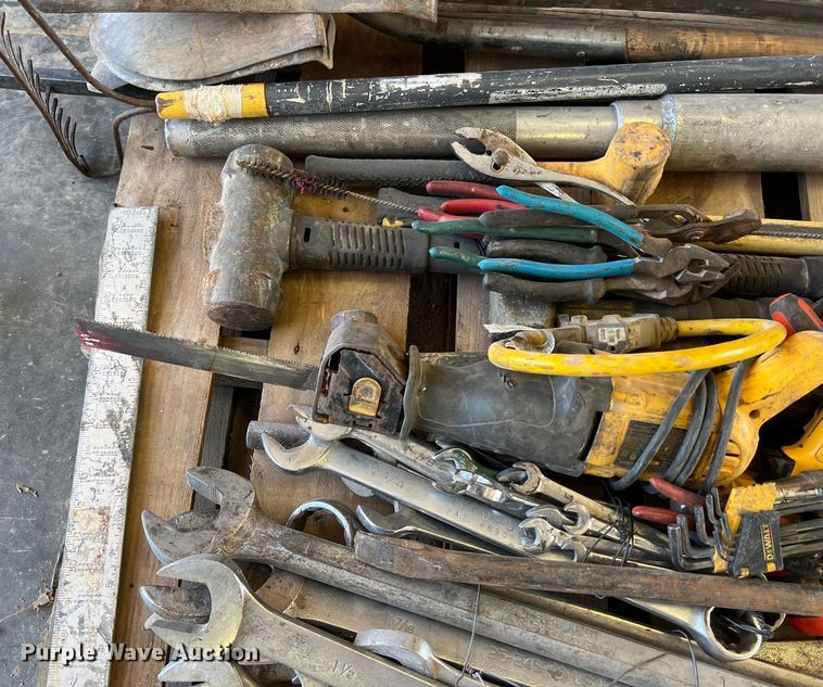 image for item LU9970 Tools