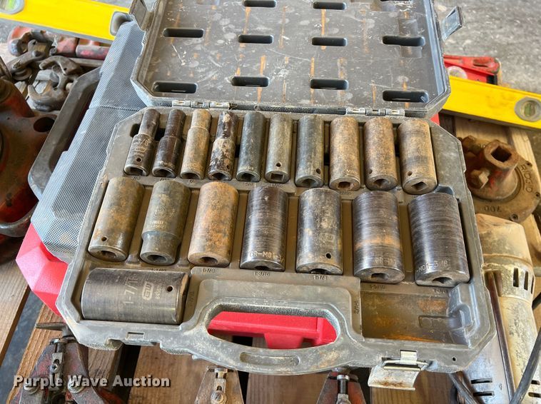 image for item LU9970 Tools