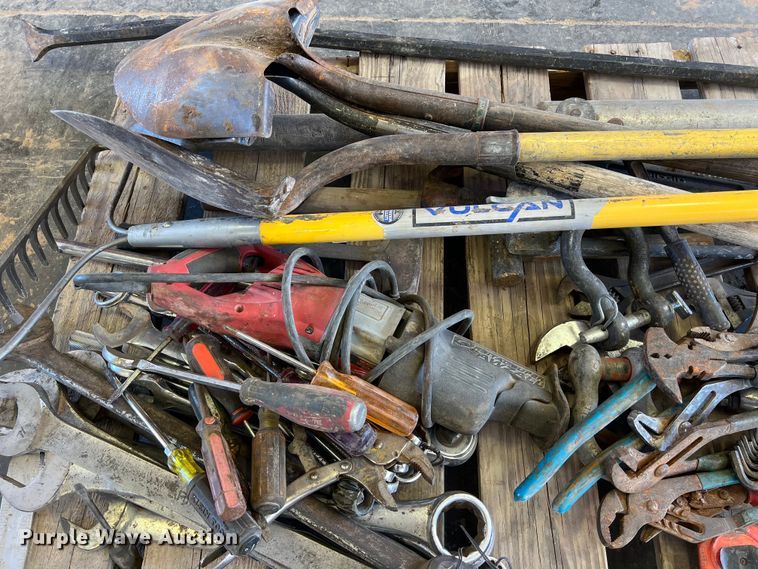 image for item LU9972 Tools