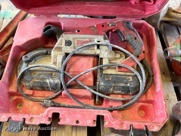 image for item LU9972 Tools