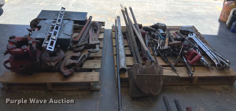 image for item LU9974 Tools