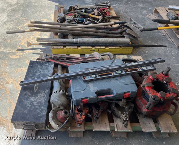 image for item LU9974 Tools