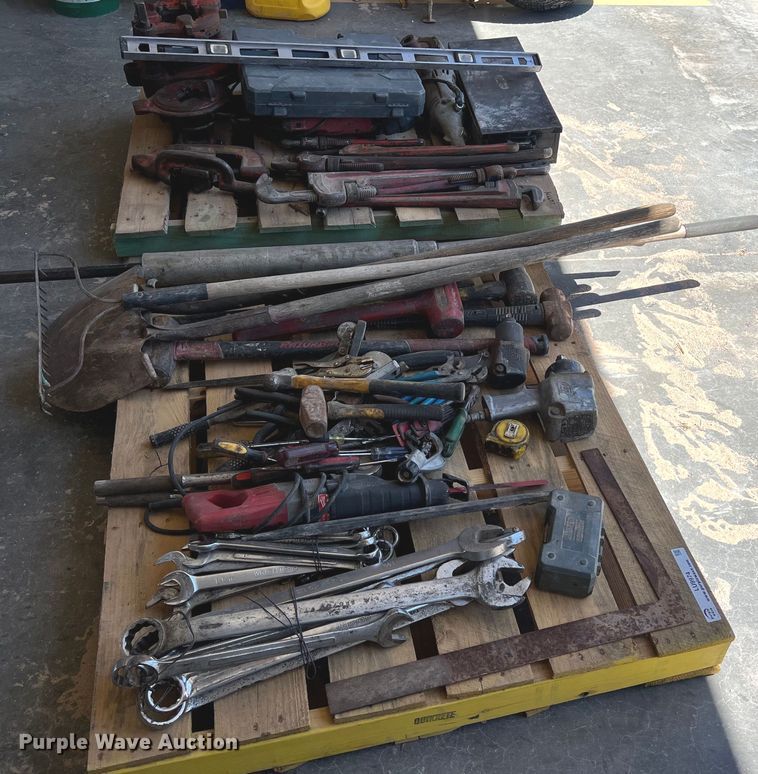 image for item LU9974 Tools