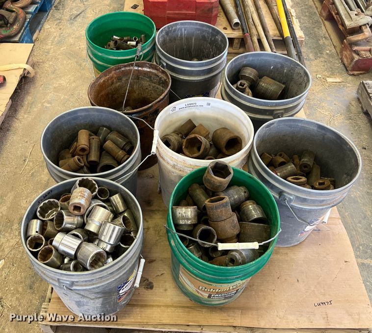 image for item LU9975 Sockets