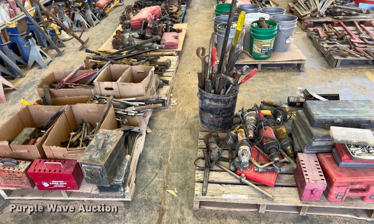 image for item LU9978 Tools