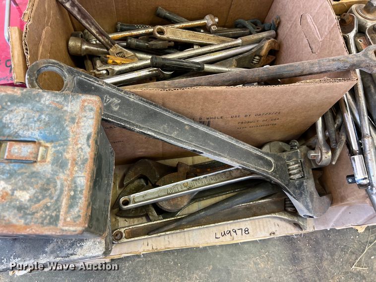 image for item LU9978 Tools