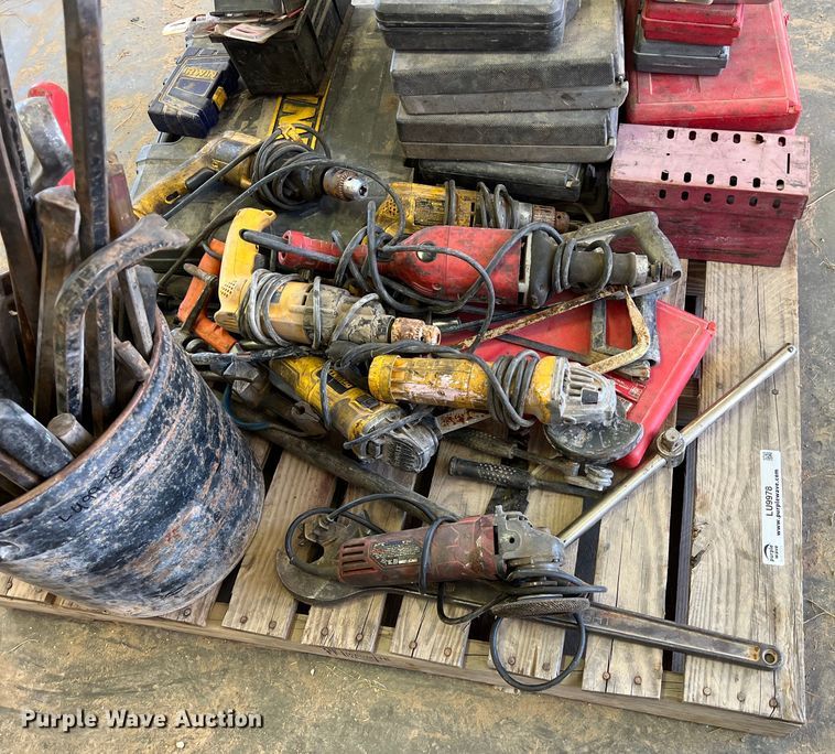 image for item LU9978 Tools