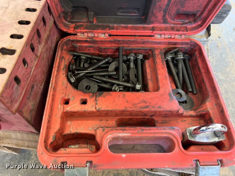 image for item LU9978 Tools