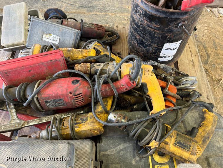 image for item LU9978 Tools