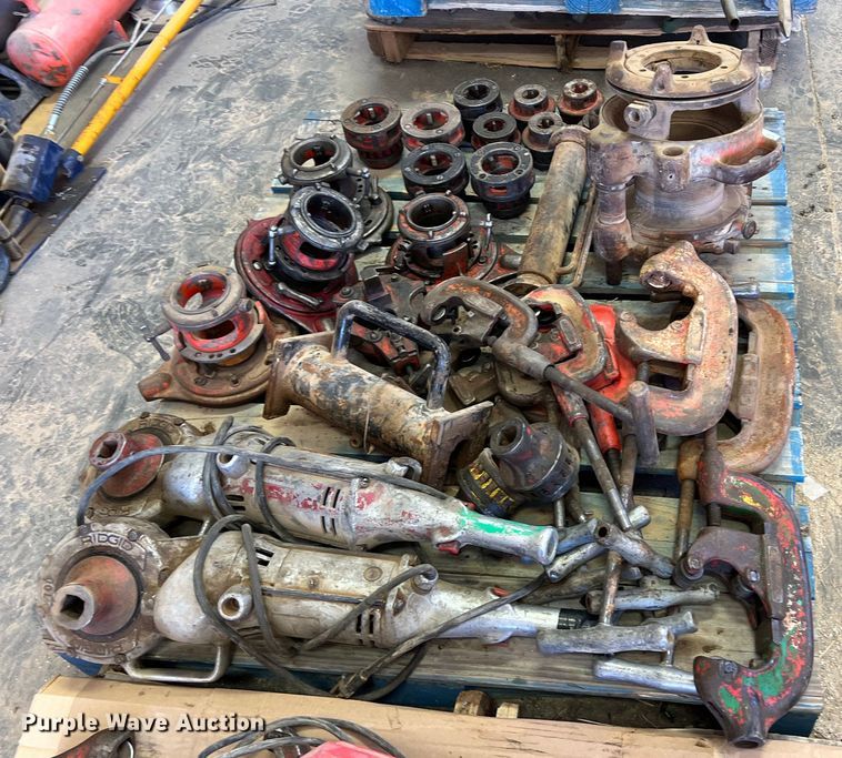 image for item LU9979 Tools