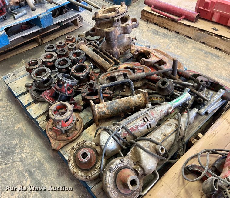 image for item LU9979 Tools