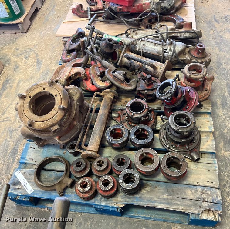 image for item LU9979 Tools