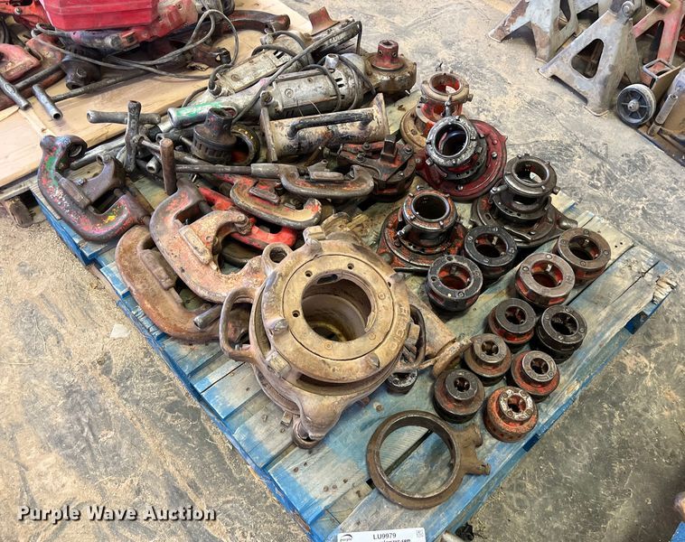 image for item LU9979 Tools