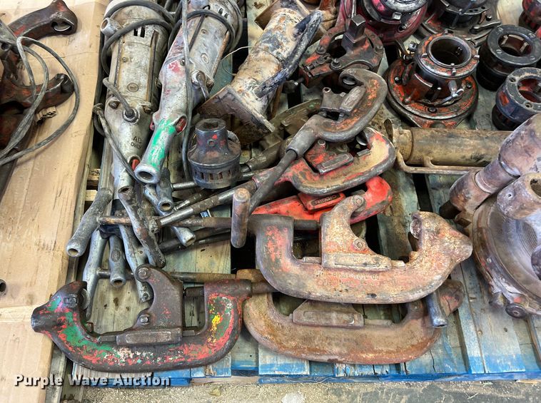 image for item LU9979 Tools