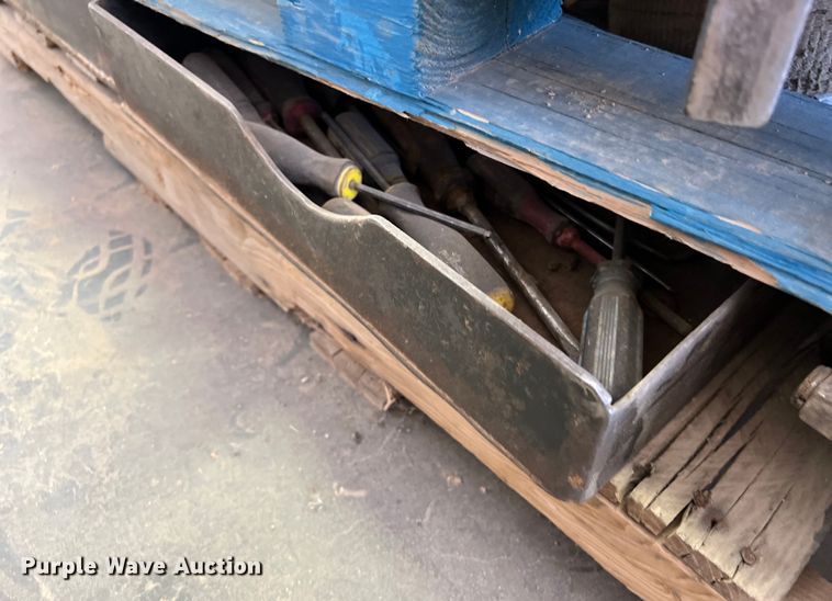 image for item LU9980 Tools