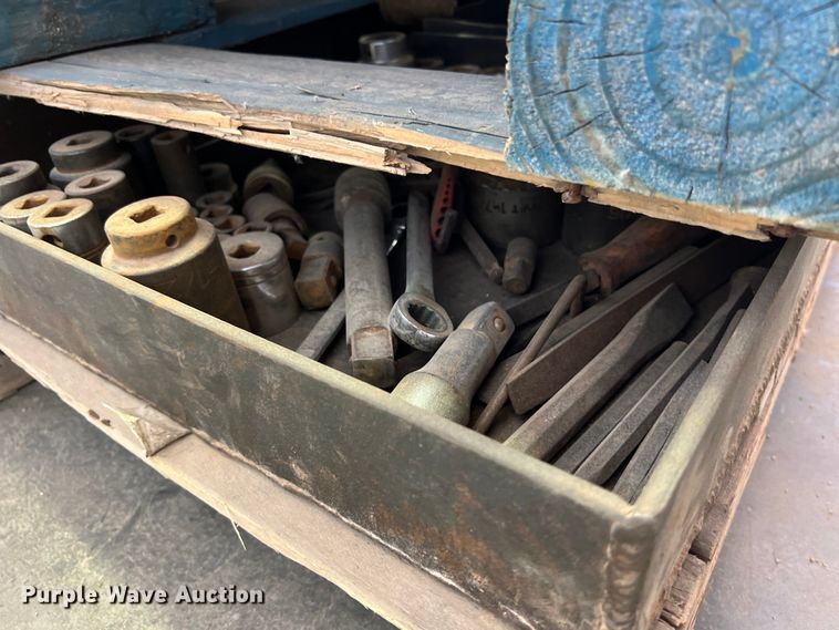 image for item LU9980 Tools