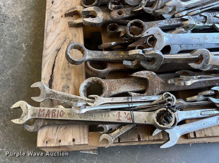 image for item LU9983 Wrenches