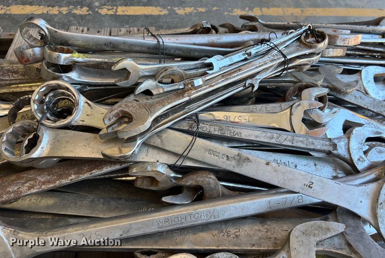 image for item LU9983 Wrenches