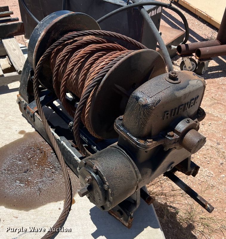 image for item LU9987 Rufnek winch