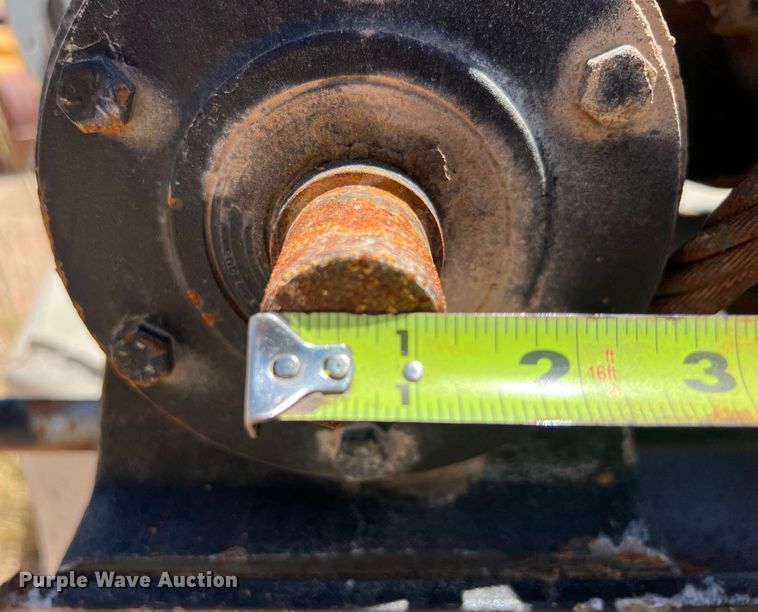 image for item LU9987 Rufnek winch