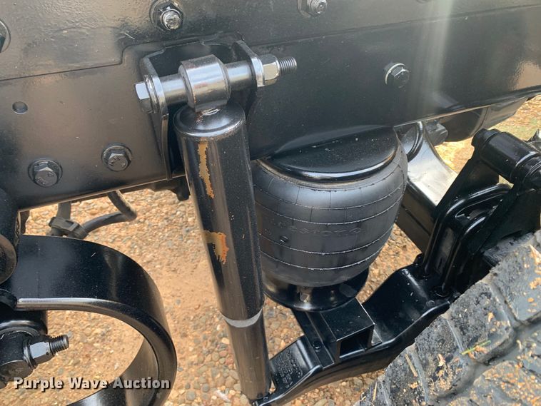 image for item DM7934 2020 Kenworth T680 semi truck