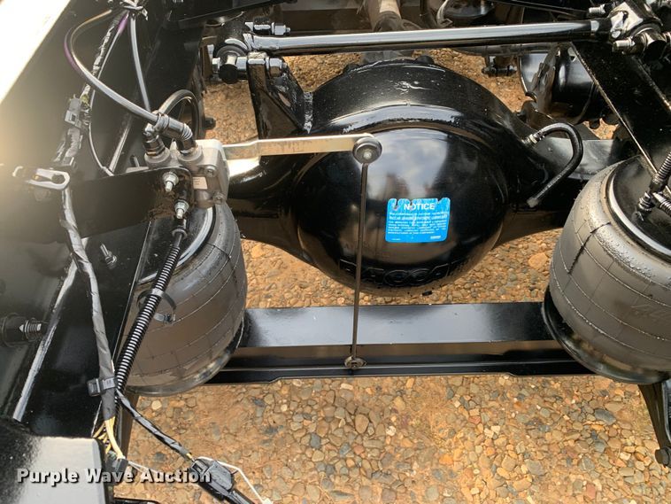 image for item DM7934 2020 Kenworth T680 semi truck