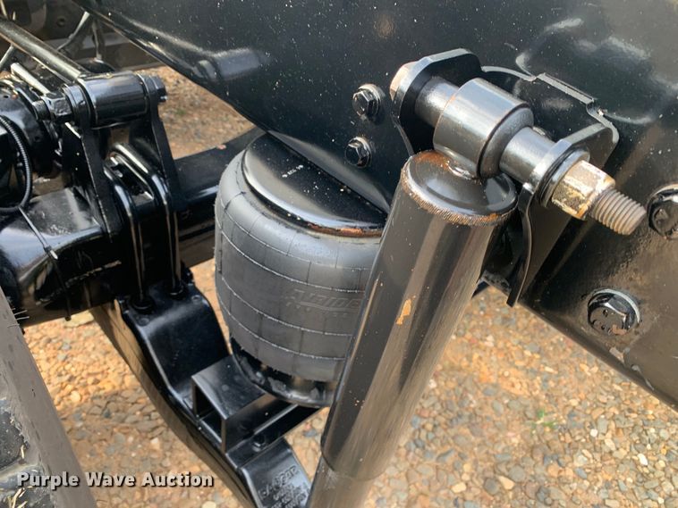 image for item DM7934 2020 Kenworth T680 semi truck