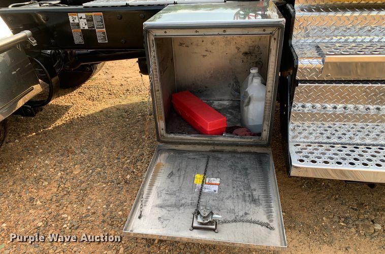 image for item DM7934 2020 Kenworth T680 semi truck