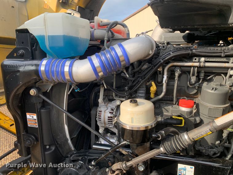 image for item DM7934 2020 Kenworth T680 semi truck