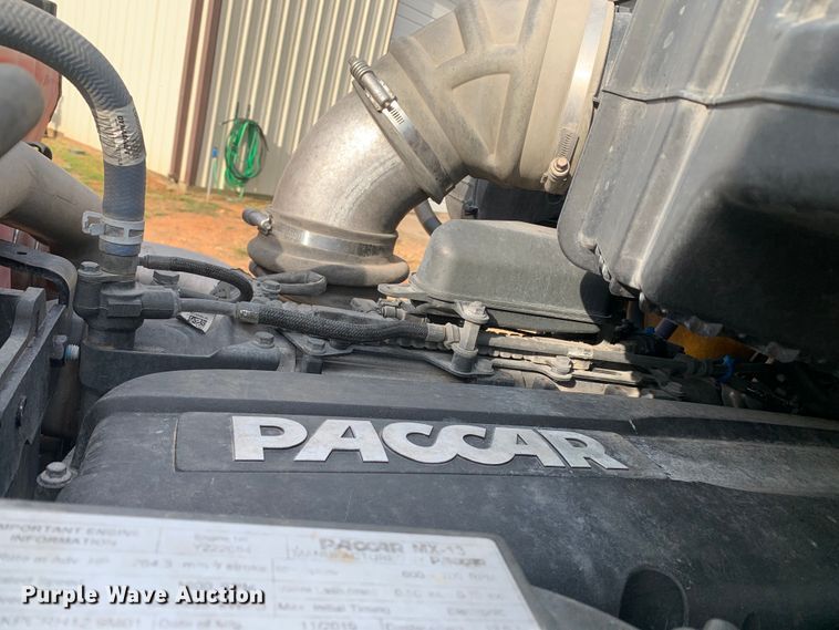 image for item DM7934 2020 Kenworth T680 semi truck