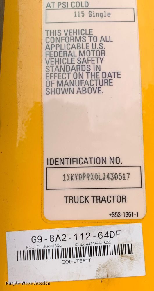 image for item DM7934 2020 Kenworth T680 semi truck