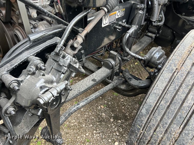 image for item DO2473 2017 Kenworth T680 semi truck