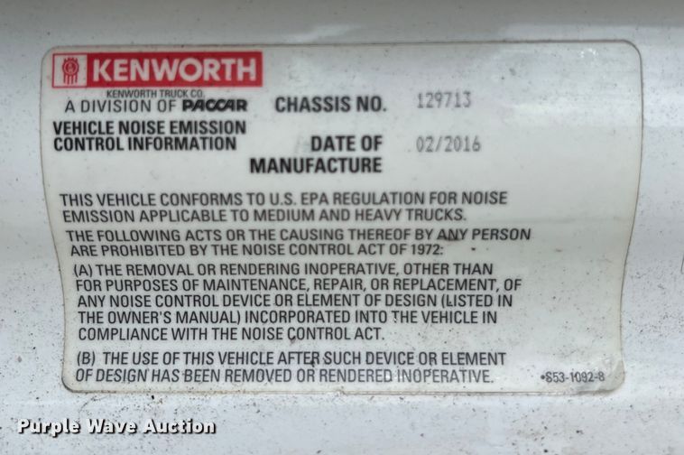 image for item DO2473 2017 Kenworth T680 semi truck