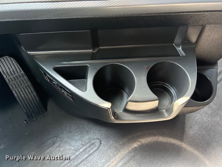 image for item DO2474 2018 Freightliner  Cascadia  semi truck