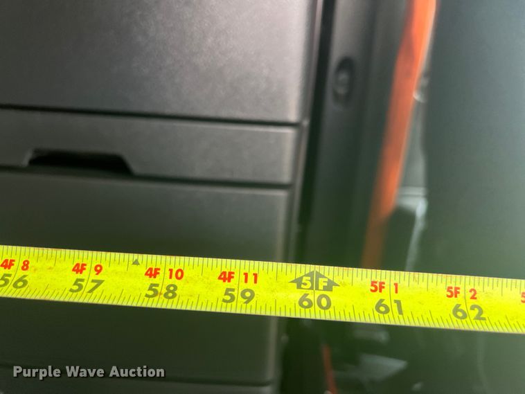 image for item DO2474 2018 Freightliner  Cascadia  semi truck