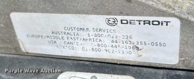 image for item DO2476 2016 Freightliner  Cascadia 125 semi truck