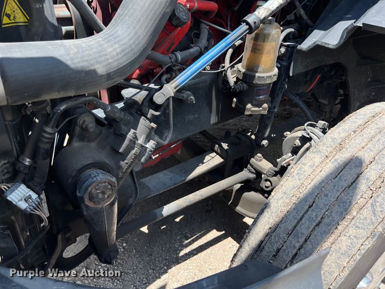 image for item DO2478 2018 International  LT624 semi truck