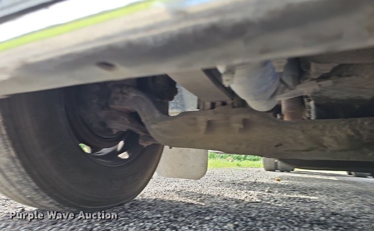 image for item DP1006 2007 Peterbilt 379 semi truck