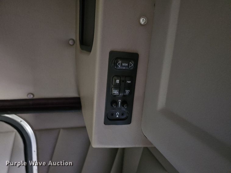 image for item DP1006 2007 Peterbilt 379 semi truck