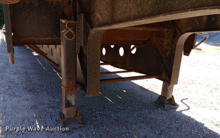 image for item DP1048 1999 Doonan  482DB14 drop deck trailer