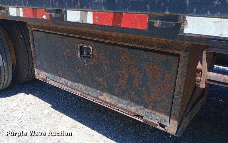 image for item DP1048 1999 Doonan  482DB14 drop deck trailer